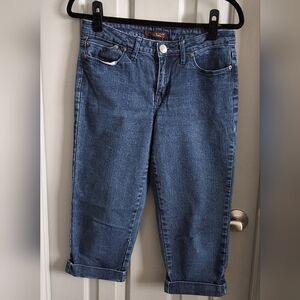 The Limited Classic Capri Blue Jeans